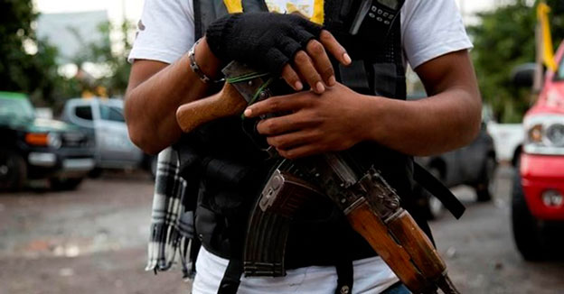 Al menos cuatro alcaldes perredistas de Guerrero rechazaron tener vínculos con el crimen organizado como aseguró Milenio Diario